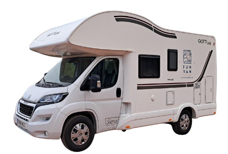 Autocaravana Capuchina 4 plazas
